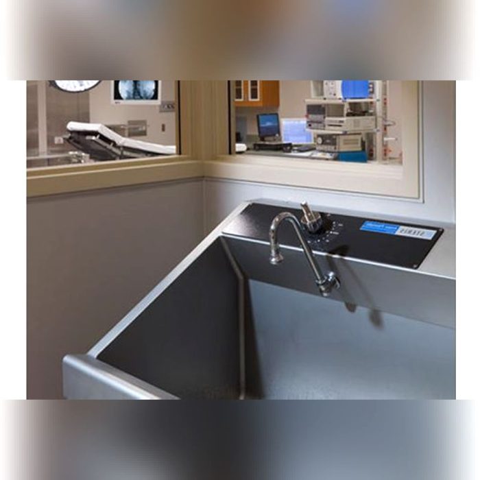 2-Station Surgical Sink 2