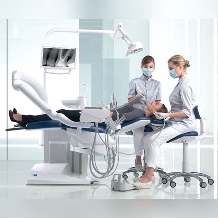 Dental Treatment Unit With Chair 3