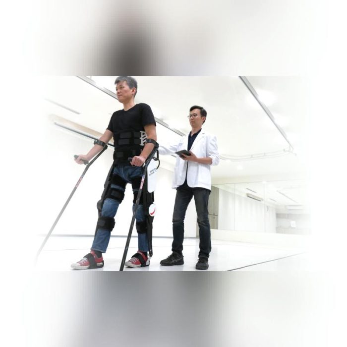 Dual-Leg Rehabilitation Exoskeleton 5