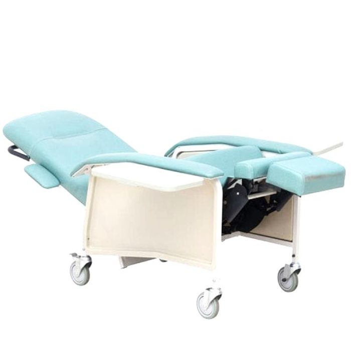Manual Chemotherapy Chair 5